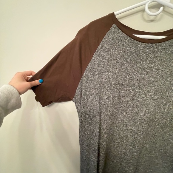 PacSun Mens L Large Long Tee Shirt Casual Brown Grey - Picture 3 of 3